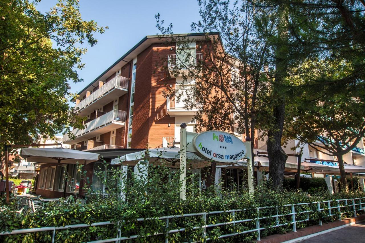 Hotel Orsa Maggiore Милано Мартима Екстериор снимка